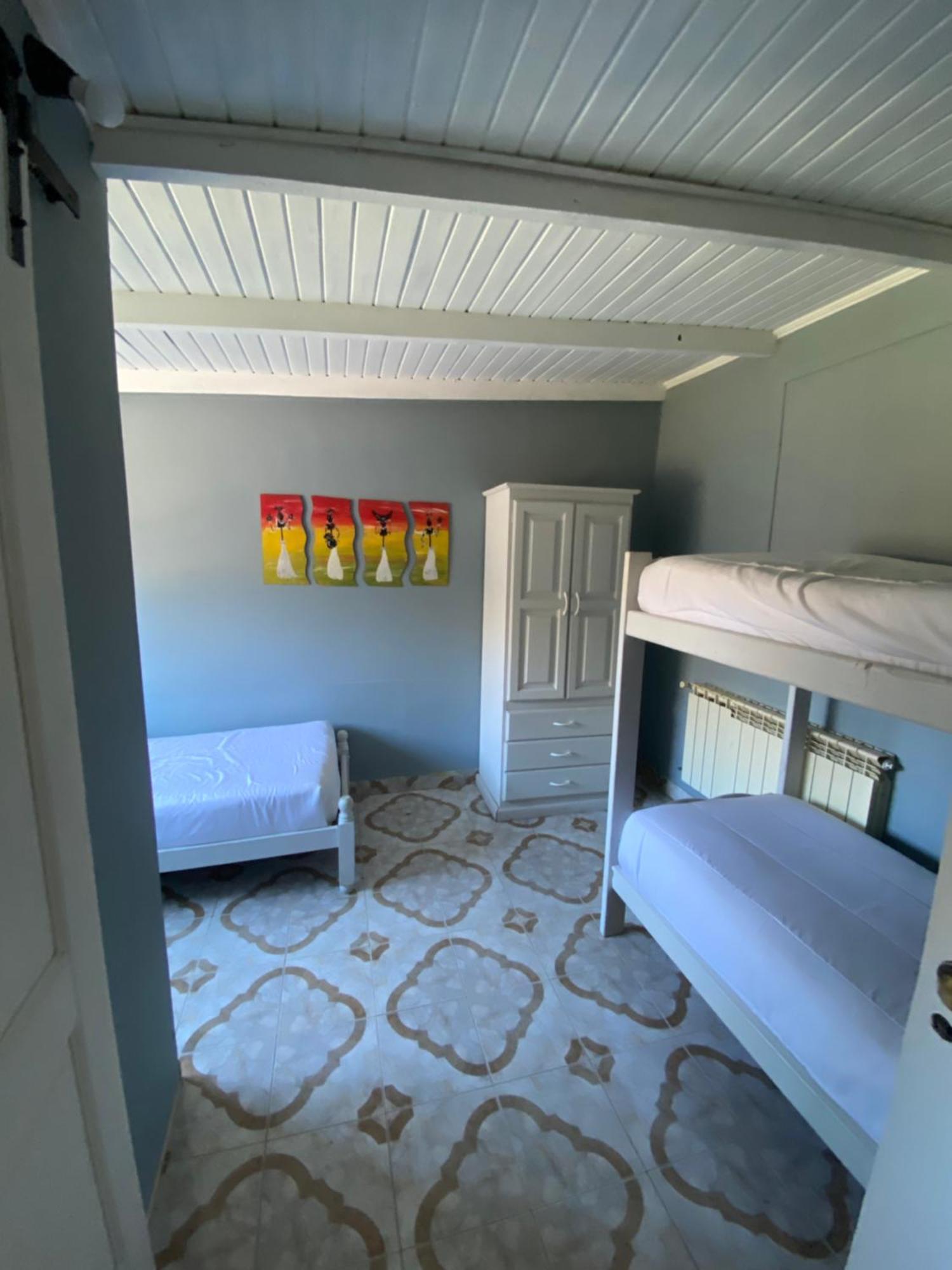 Aguilar House Hostel B&B Эль-Калафате Экстерьер фото