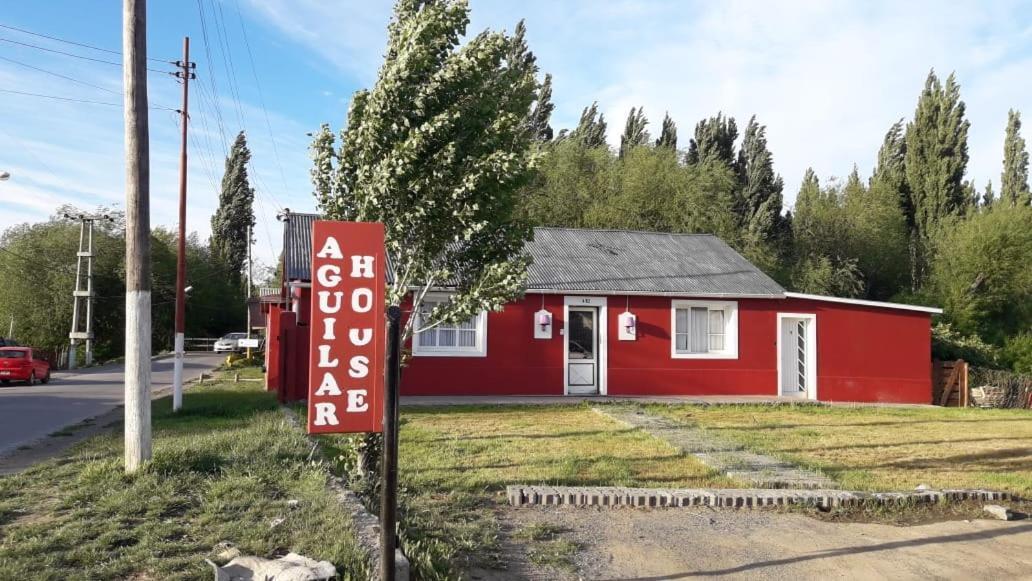 Aguilar House Hostel B&B Эль-Калафате Экстерьер фото